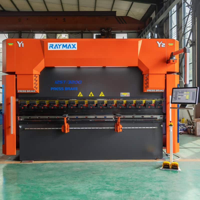 فرامل الضغط CNC ذات المؤازرة الكهروهيدروليكية ذات 8 محاور