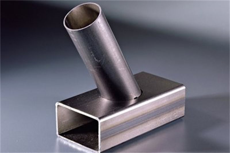 Tube fiber laser cutter sample 9