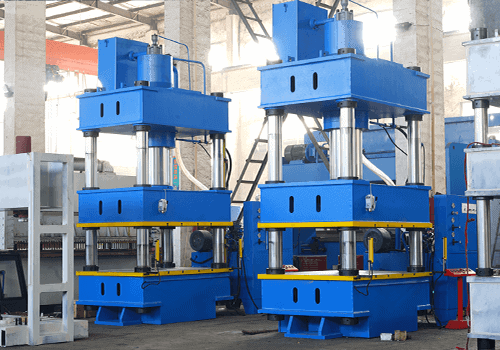 Four-column hydraulic press display 3