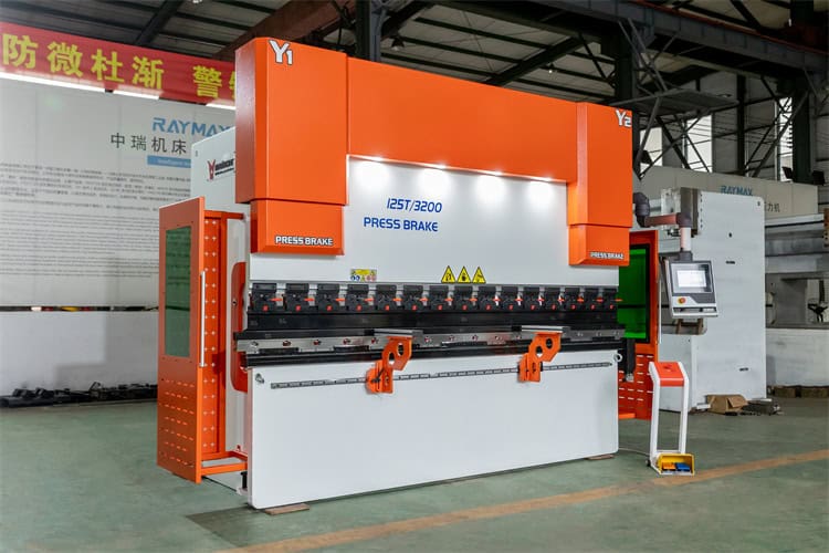Electro-Hydraulic Servo CNC Press Brake 3-4 Axis