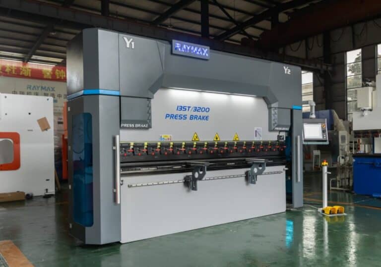 China 120 135 ton x 10 foot 6 axis hydraulic sheet metal press brake machine for sale