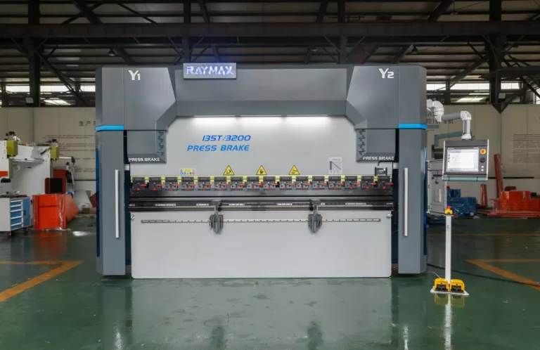 China 120 135 ton x 10 foot 6 axis hydraulic sheet metal press brake machine for sale