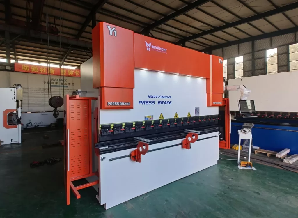 cheap 160 ton x 10 ft 8 axis large standard industrial hydraulic press brake forming for sale
