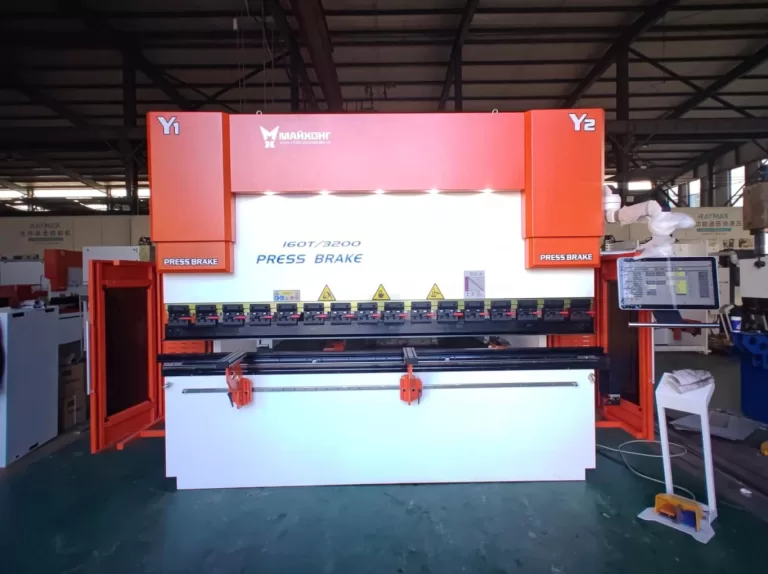 cheap 160 ton x 10 ft 8 axis large standard industrial hydraulic press brake forming for sale