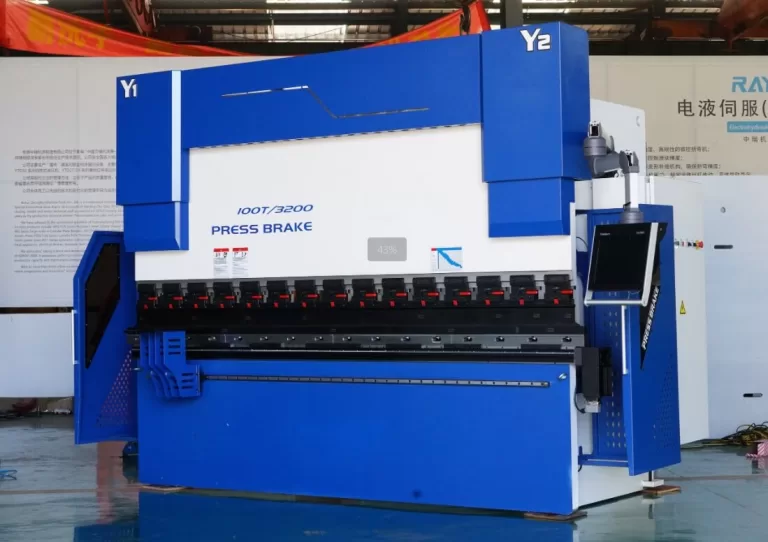 RAYMAX 80 90 100 ton x 36 Inch 4 axis high-performance hydraulic CNC press brakes