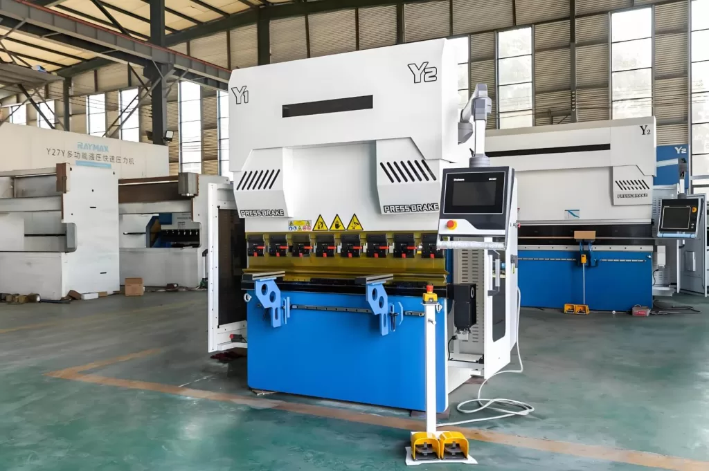 60 75 80 ton x 5 ft 4+1 Axis Home Shop Small Sheet Metal CNC hyd Press Brake For Sale1