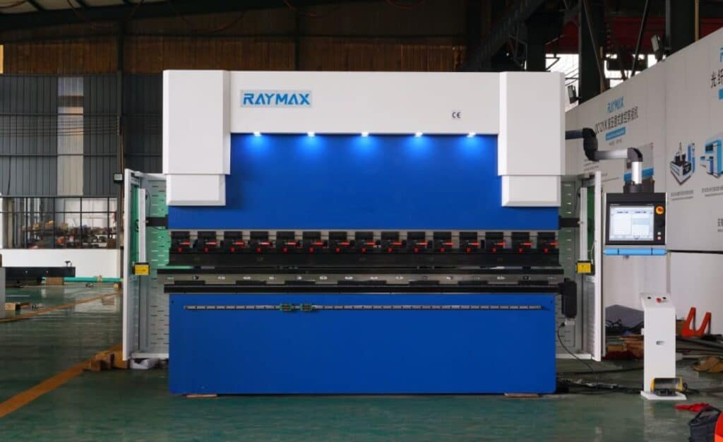 RAYMAX 150 300 ton x 10 ft 6 Axis H frame Heavy Duty Servo Electric Press Brake For Sale