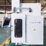 Custom 250 300 ton x 4 foot 6 Axis Large Industrial Hydraulic Press Brake Machine For Sale