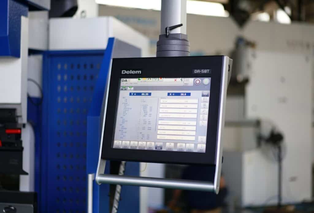 DELEM DA58T Controller