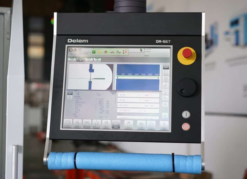 DELEM DA66T Controller