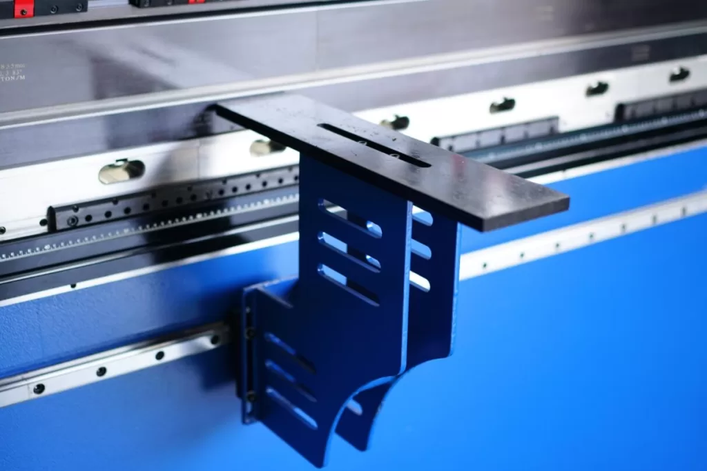 Front Plate Support