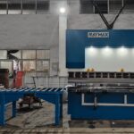 100 ton x 10 foot 4 axis CNC hydraulic press brake bending machine for sale