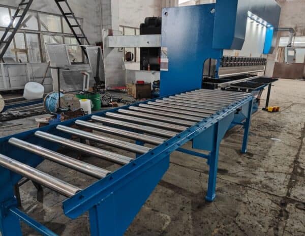 100 ton x 10 foot 4 axis CNC hydraulic press brake bending machine for sale 100 ton x 10 foot 4 axis CNC hydraulic press brake bending machine for sale