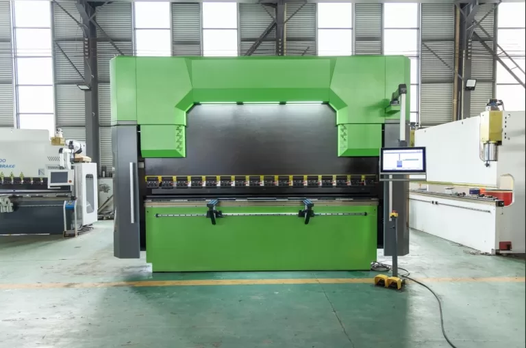 250-ton x 10-foot 4 axis cheap CNC hydraulic sheet metal press brake machine for sale