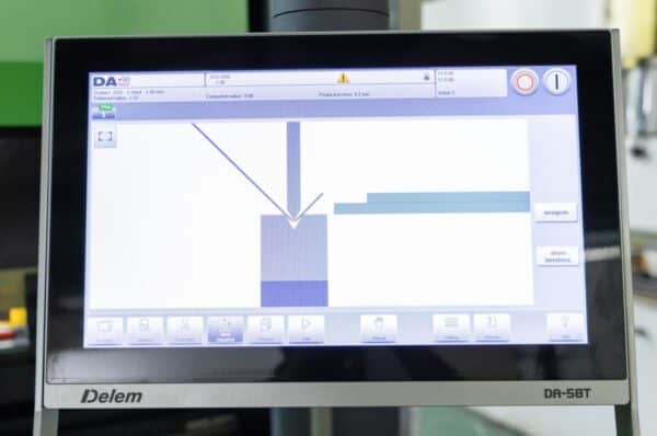 DELEM DA58T Controller 2 DELEM DA58T Controller