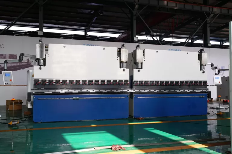 750 1000 2000-ton x 20-ft /6m 4 axis largest CNC hydraulic tandem press brake for sale