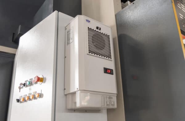 Industrial Air Conditioner Industrial Air Conditioner