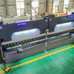 Tandem Press Brake 220T3200 2 with DA69T 8+1 axis