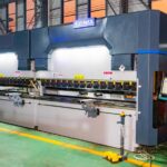 500/600-ton x 26-ft /8m 4 axis largest hydraulic tandem press brake machine for sale