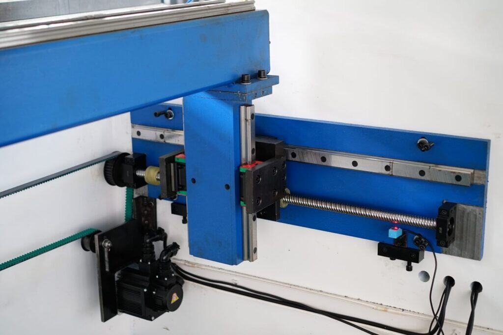 X-axis Guide Rail and Lead Screw