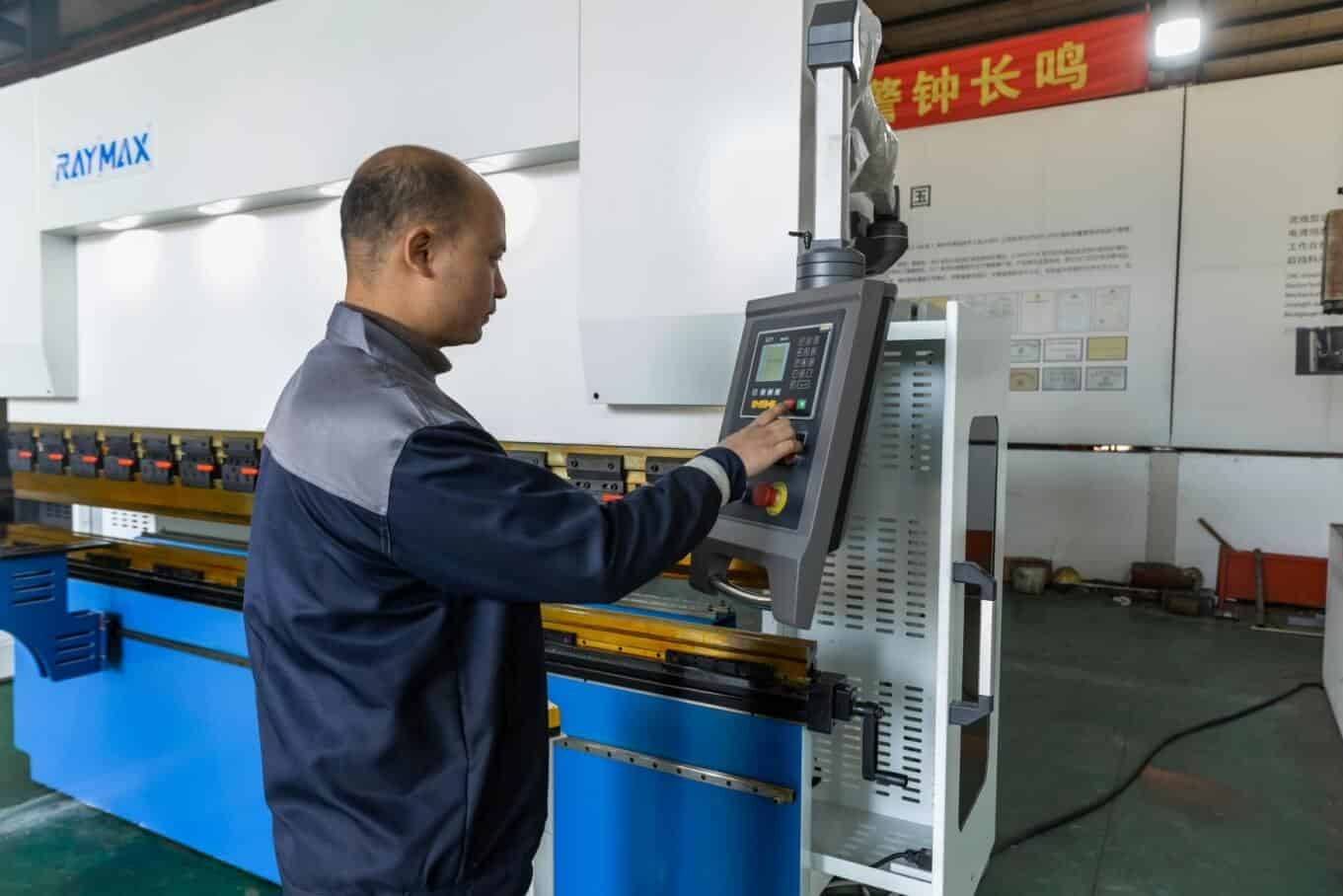 Press Brake Operator