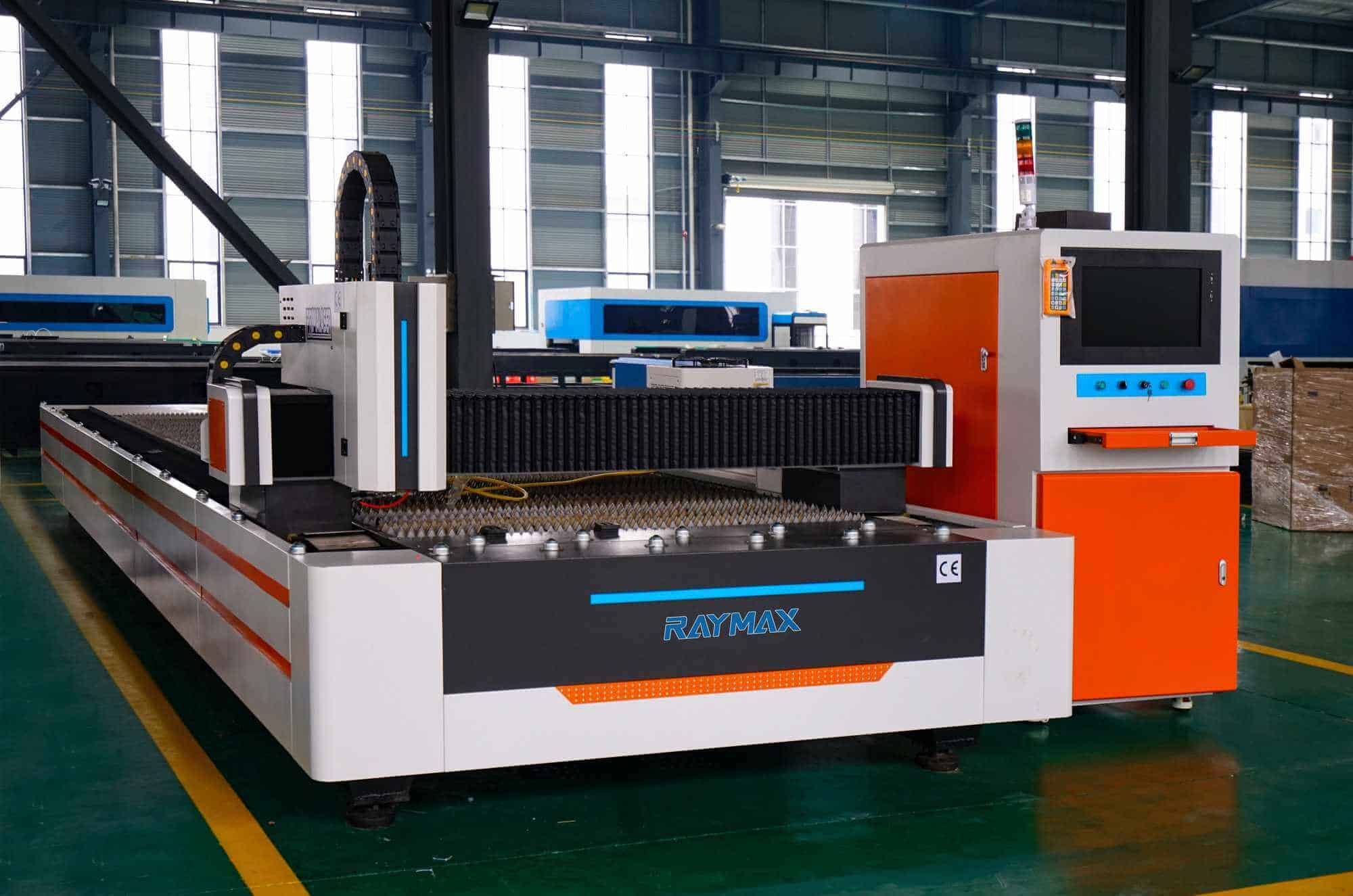 Fiber laser cutting machine