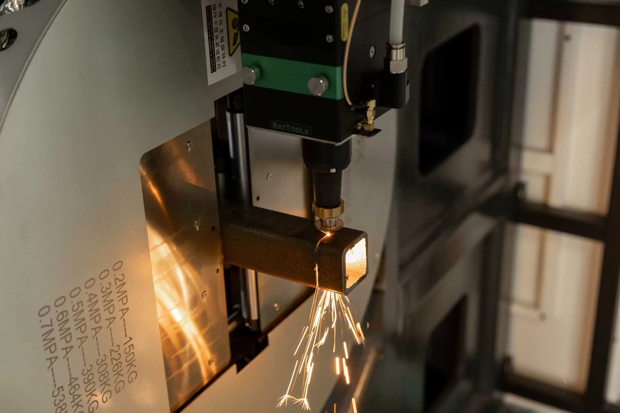 laser cutting machine application