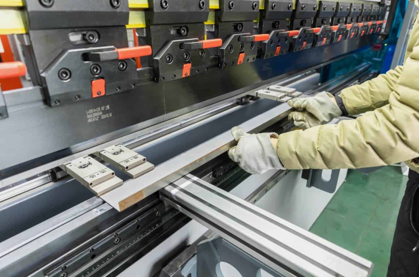 sheet metal pressing3