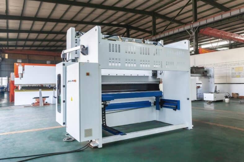 Hydraulic press brake