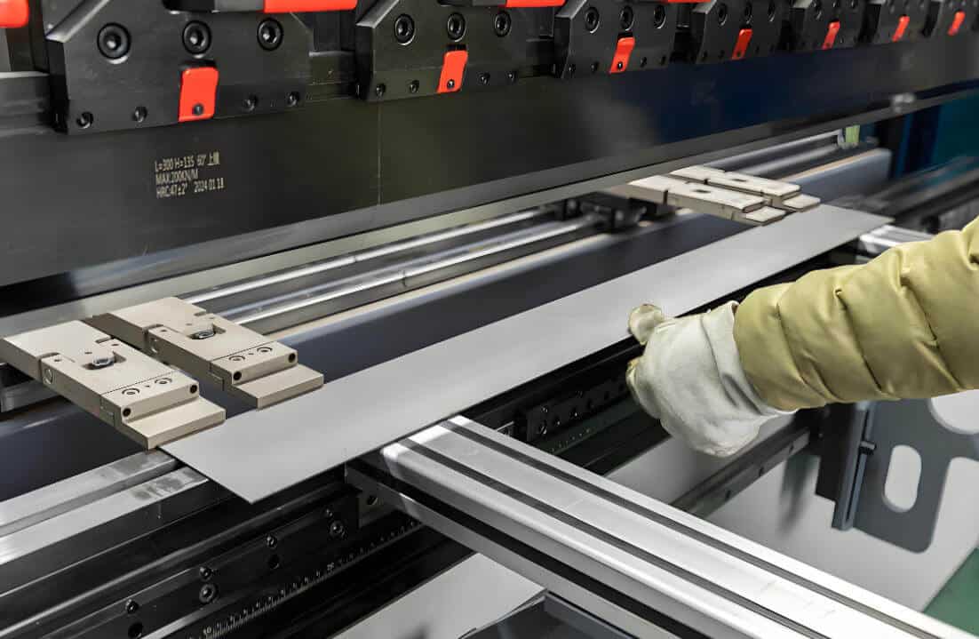 Operation diagram of electric press brake