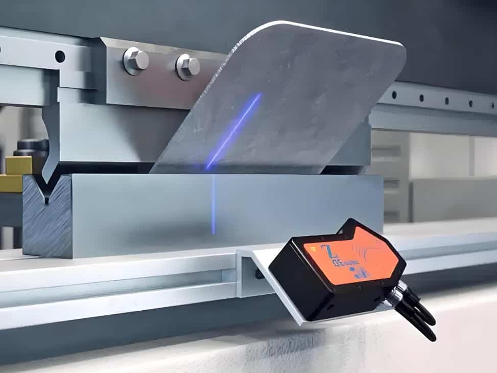 Measurement of workpiece angle