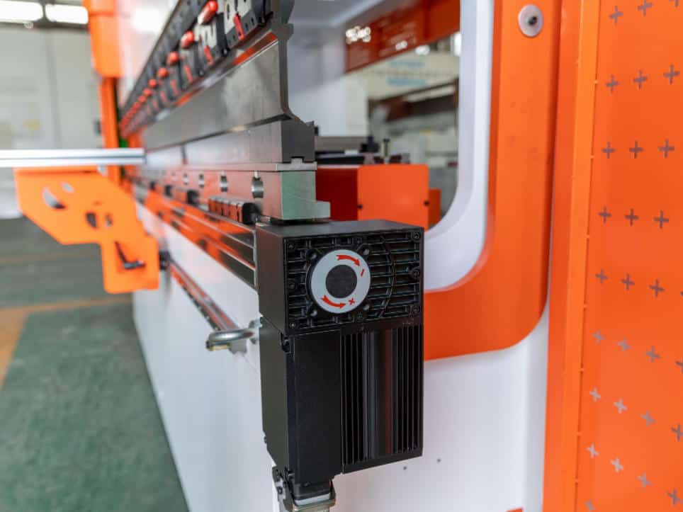 Press brake crowning system